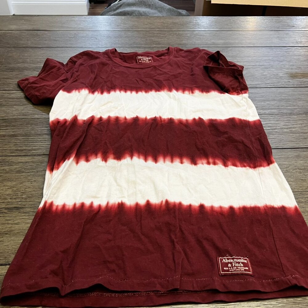 Abercrombie & Fitch Men's Crewneck Maroon Tie Dye T-shirt, Size S